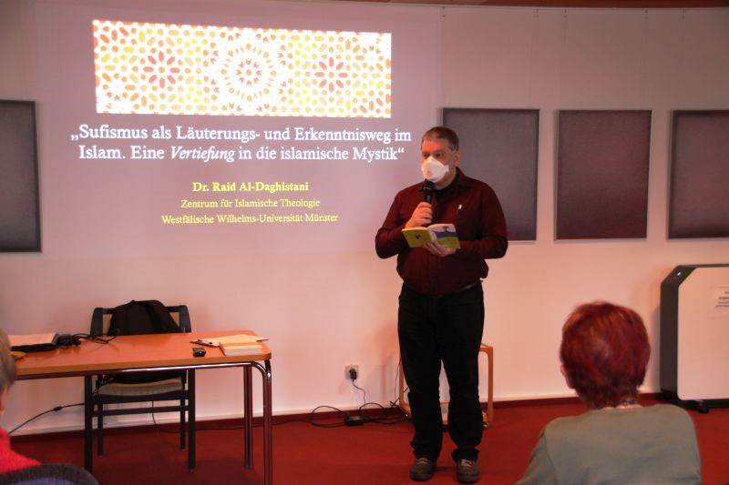 D. Lazarek begrüßt Dr. Al-Daghistani