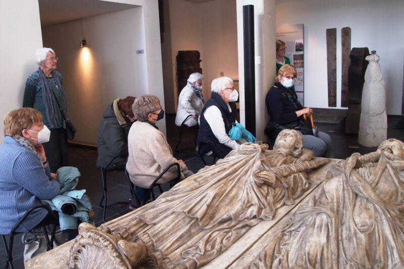 Annaeherungen an Sterben und Tod