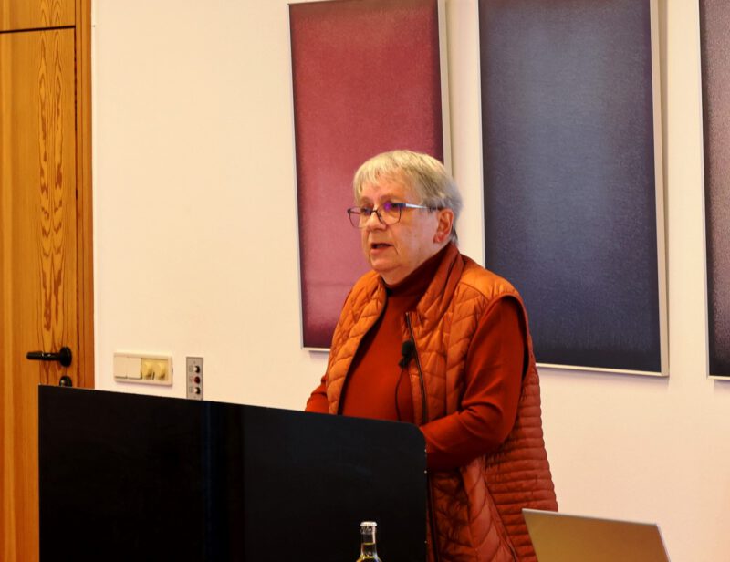 Frau Prof. Dr. Ruth Rissing-van Saan