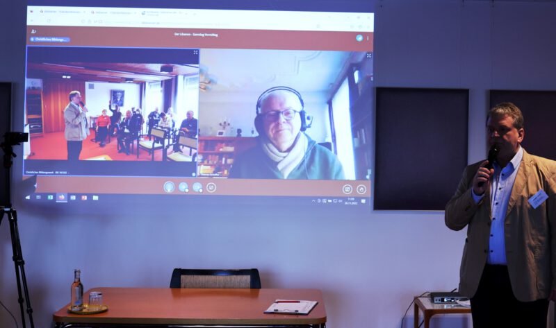 Dr. Thomas Scheffler bei seinem Referat
