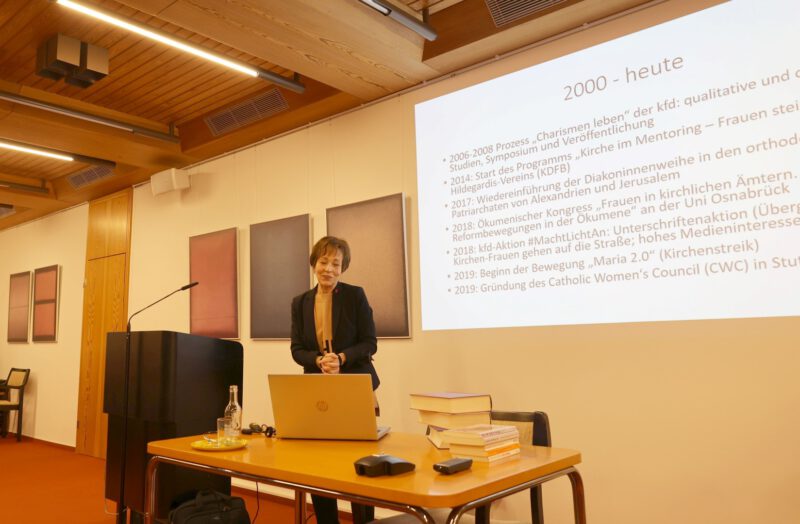 Prof. A. Wuckelt bei ihrem Referat