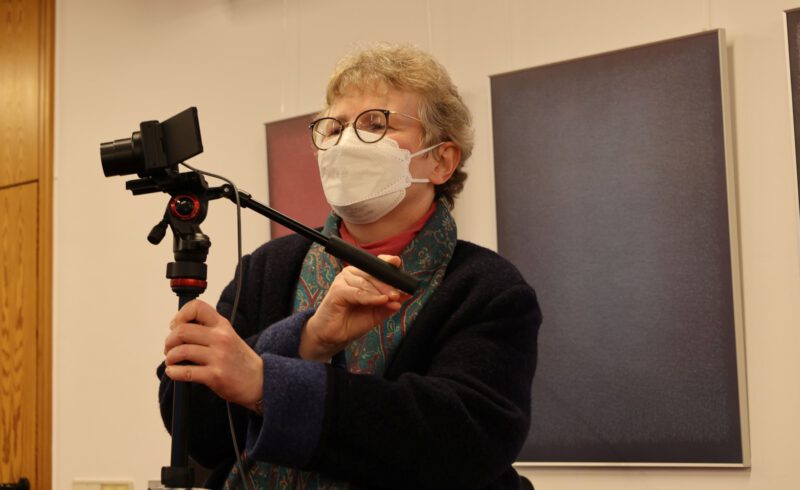 Für die Kameraführung zuständig: Dorothee Mann, Die Hegge