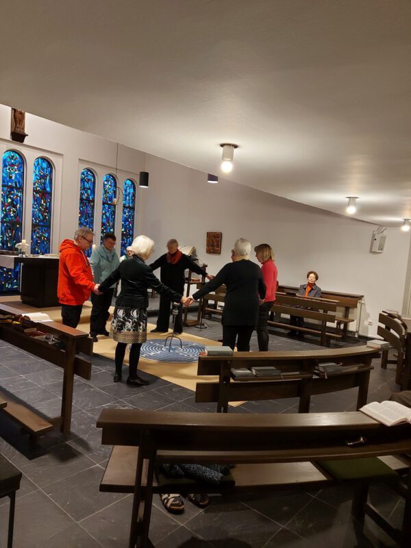 Tanz in der Kapelle