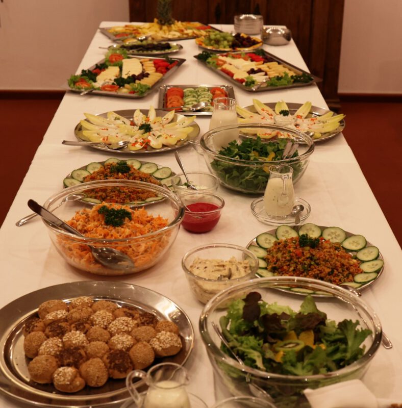 Das Buffet ist eröffnet