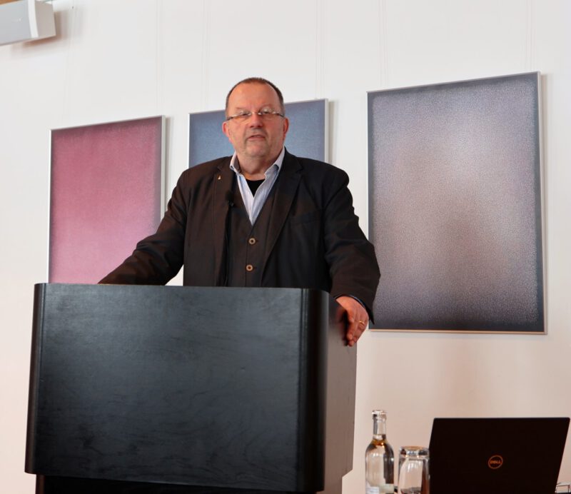 Prof. Dr. Reinhard Hoeps
